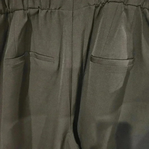 NWT Eloquii Black Cold Shoulder Jumpsuit With Ruffle Detail 18 - Picture 8 of 12